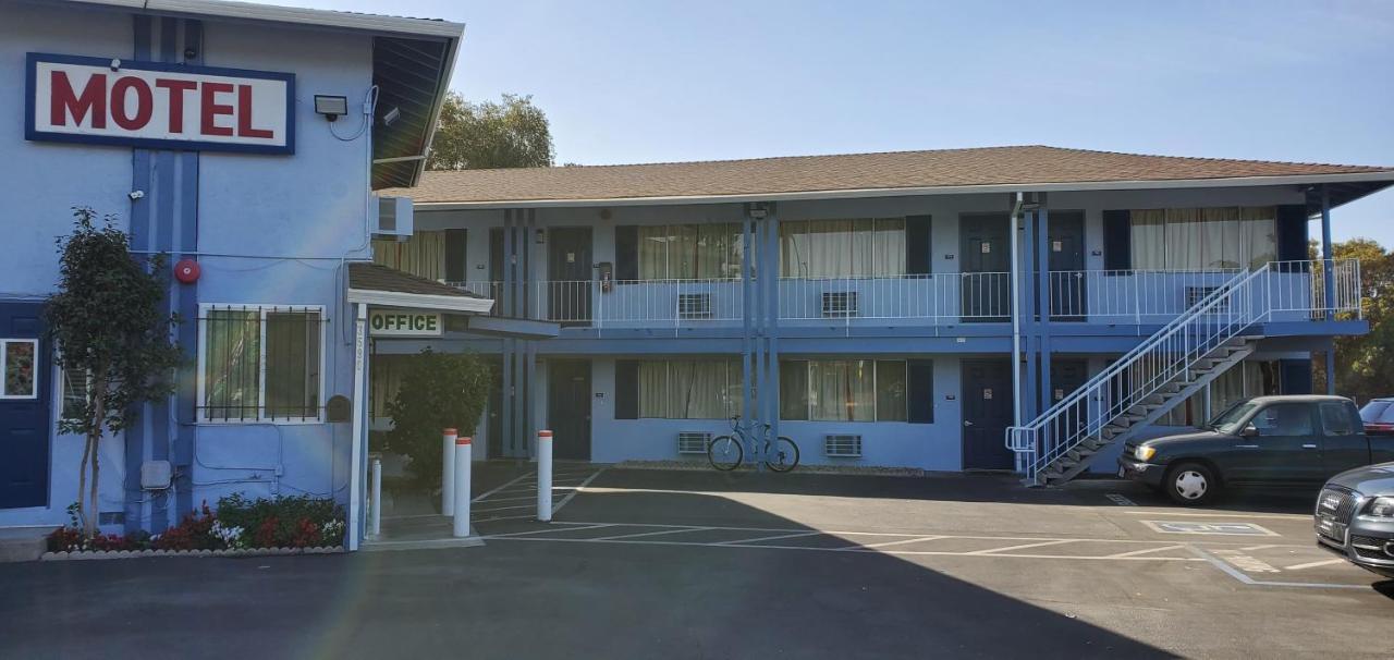 Valley Motel คองคอร์ด ภายนอก รูปภาพ